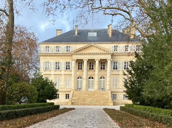Lire la suite à propos de l’article Retour sur la sortie Châteaux du Médoc du 4 Dec. 2021